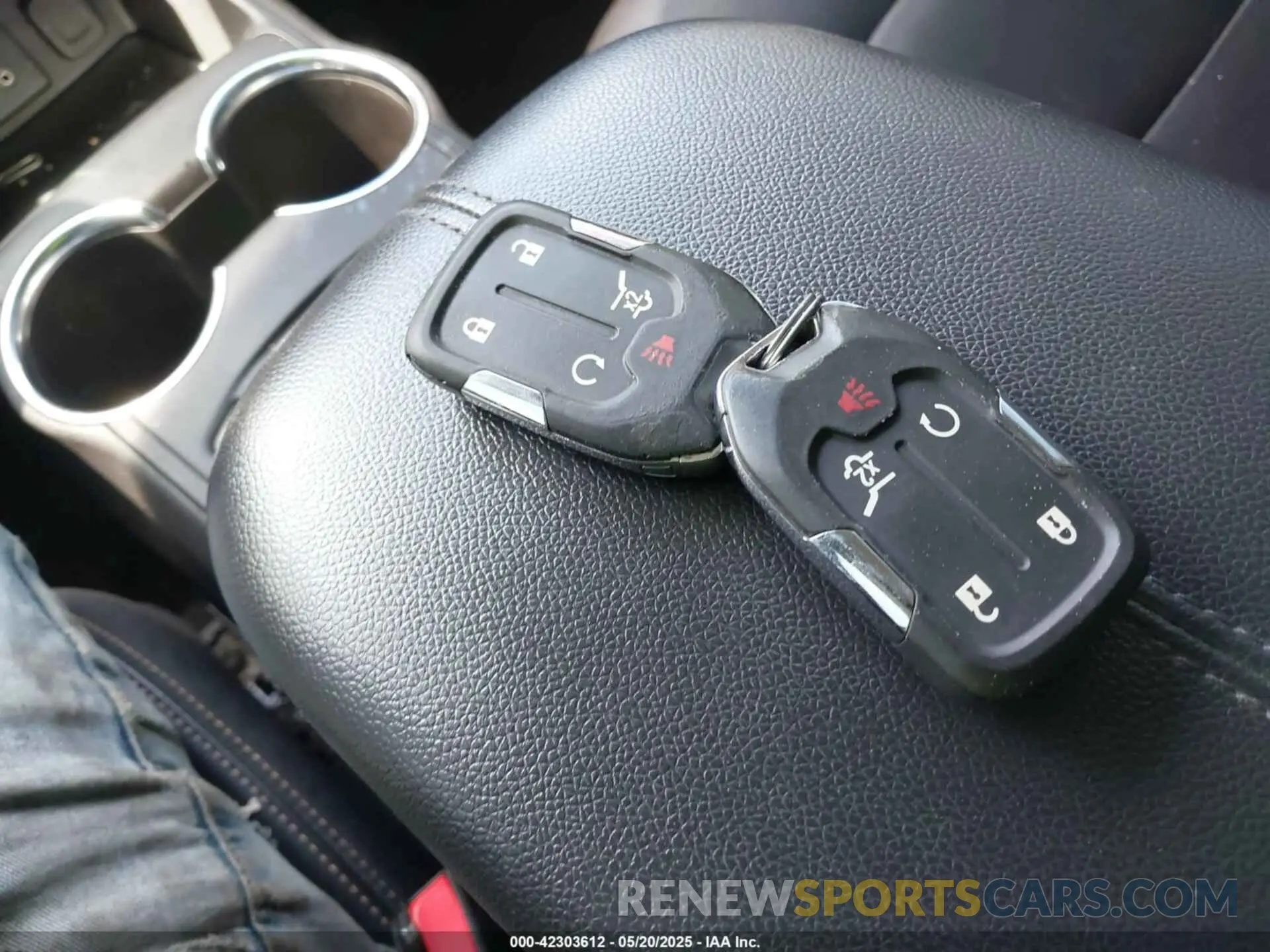 11 fotografías del automóvil dañado 3GKALVEX0KL231845 GMC TERRAIN 2019