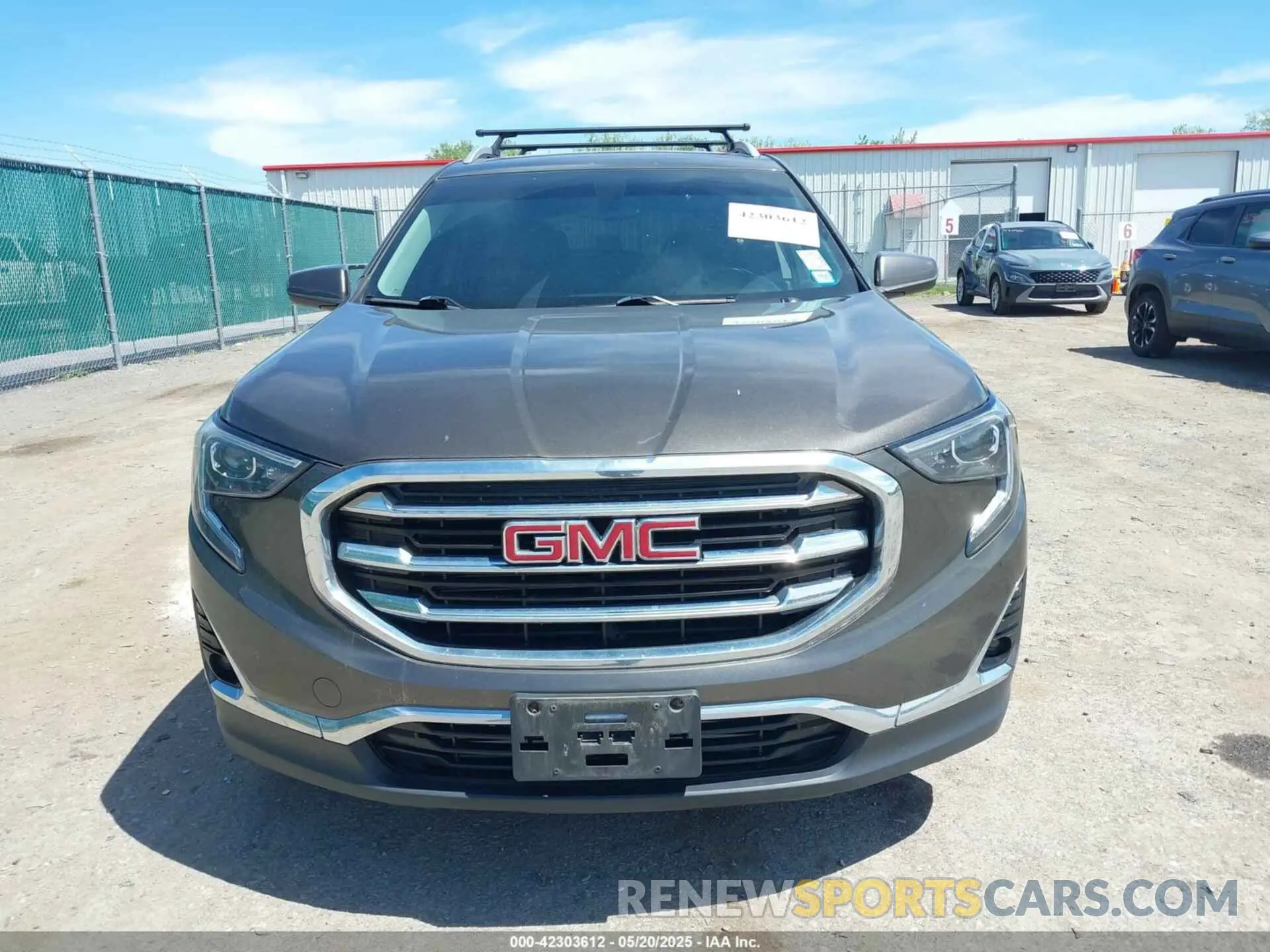 12 fotografías del automóvil dañado 3GKALVEX0KL231845 GMC TERRAIN 2019