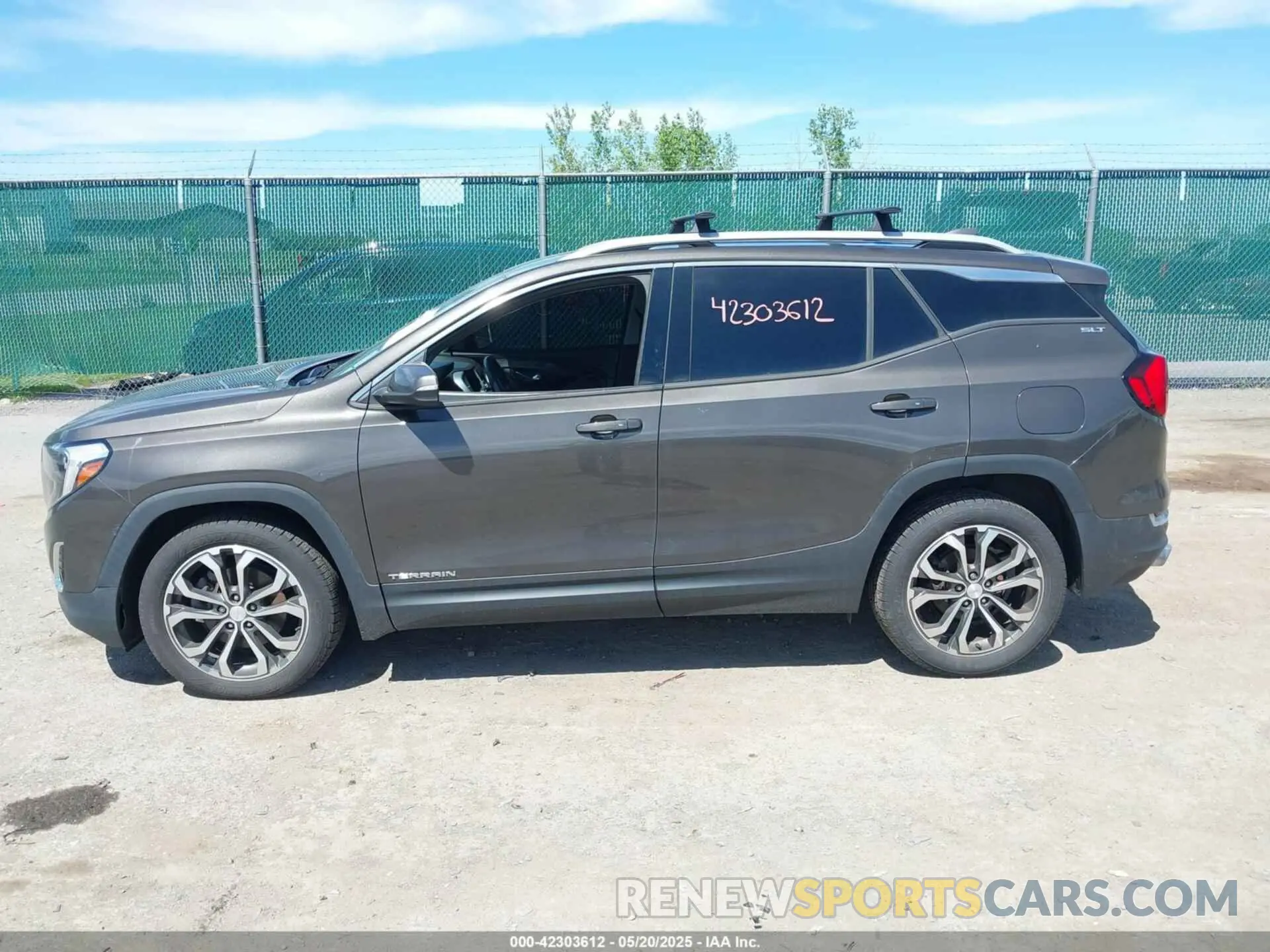 14 fotografías del automóvil dañado 3GKALVEX0KL231845 GMC TERRAIN 2019