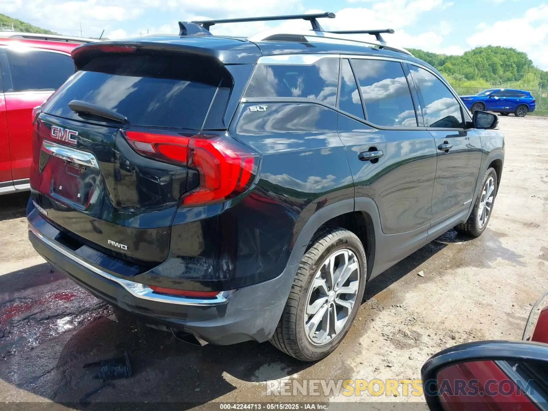 4 fotografías del automóvil dañado 3GKALVEX6KL222079 GMC TERRAIN 2019