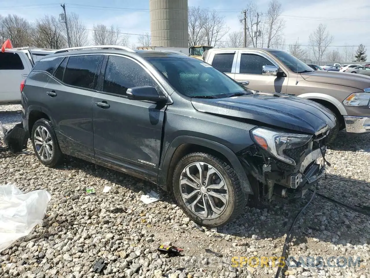 4 fotografías del automóvil dañado 3GKALVEX7KL358821 GMC TERRAIN 2019