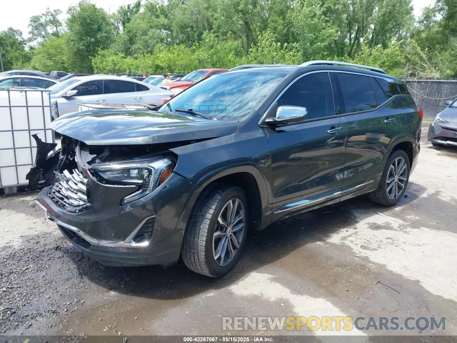 2 fotografías del automóvil dañado 3GKALXEX1KL375173 GMC TERRAIN 2019