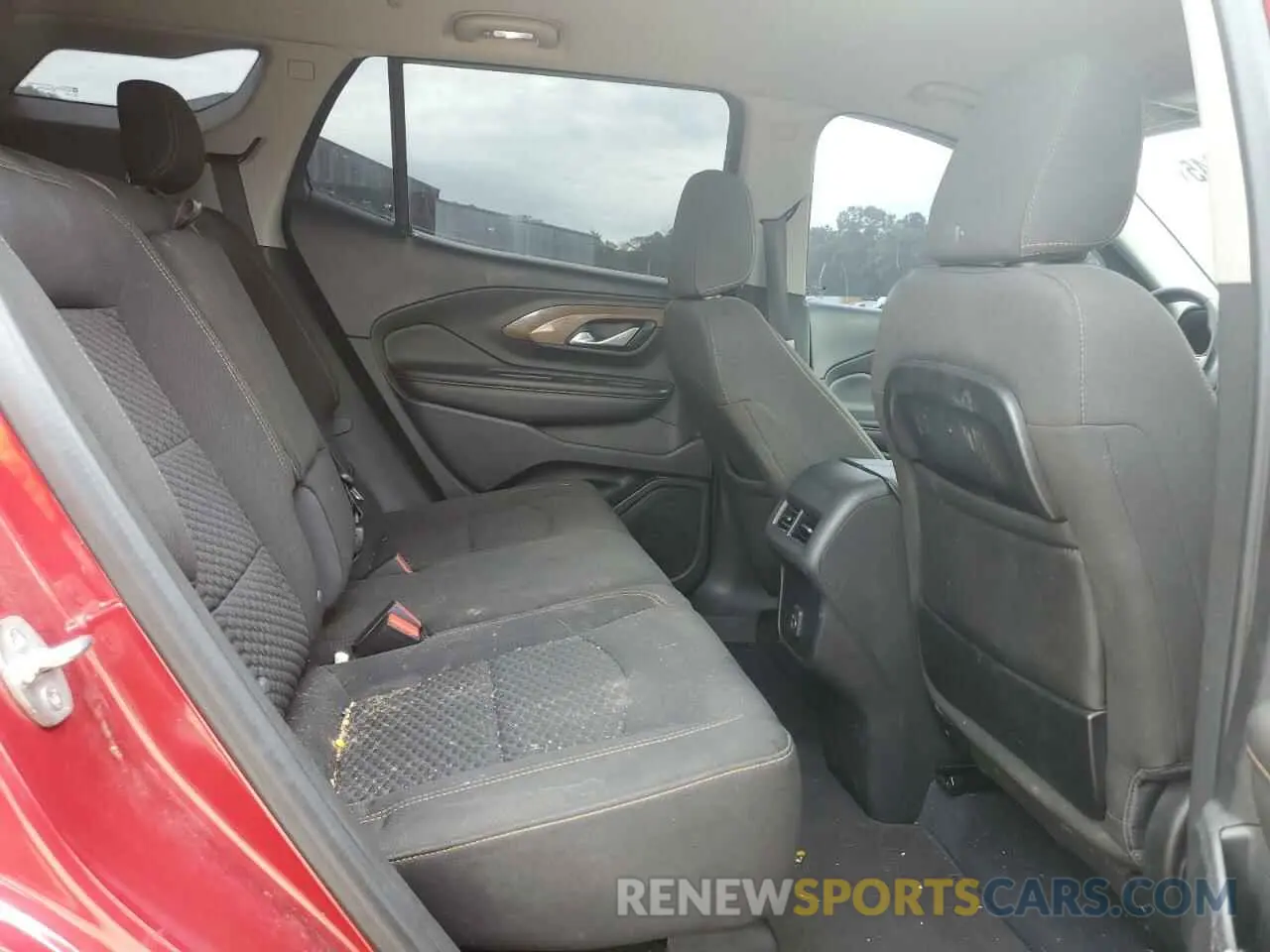 10 fotografías del automóvil dañado 3GKALMEV0LL158793 GMC TERRAIN 2020