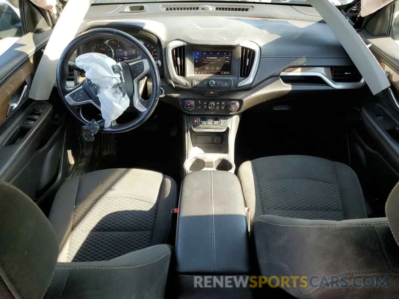 8 fotografías del automóvil dañado 3GKALMEV0LL179840 GMC TERRAIN 2020