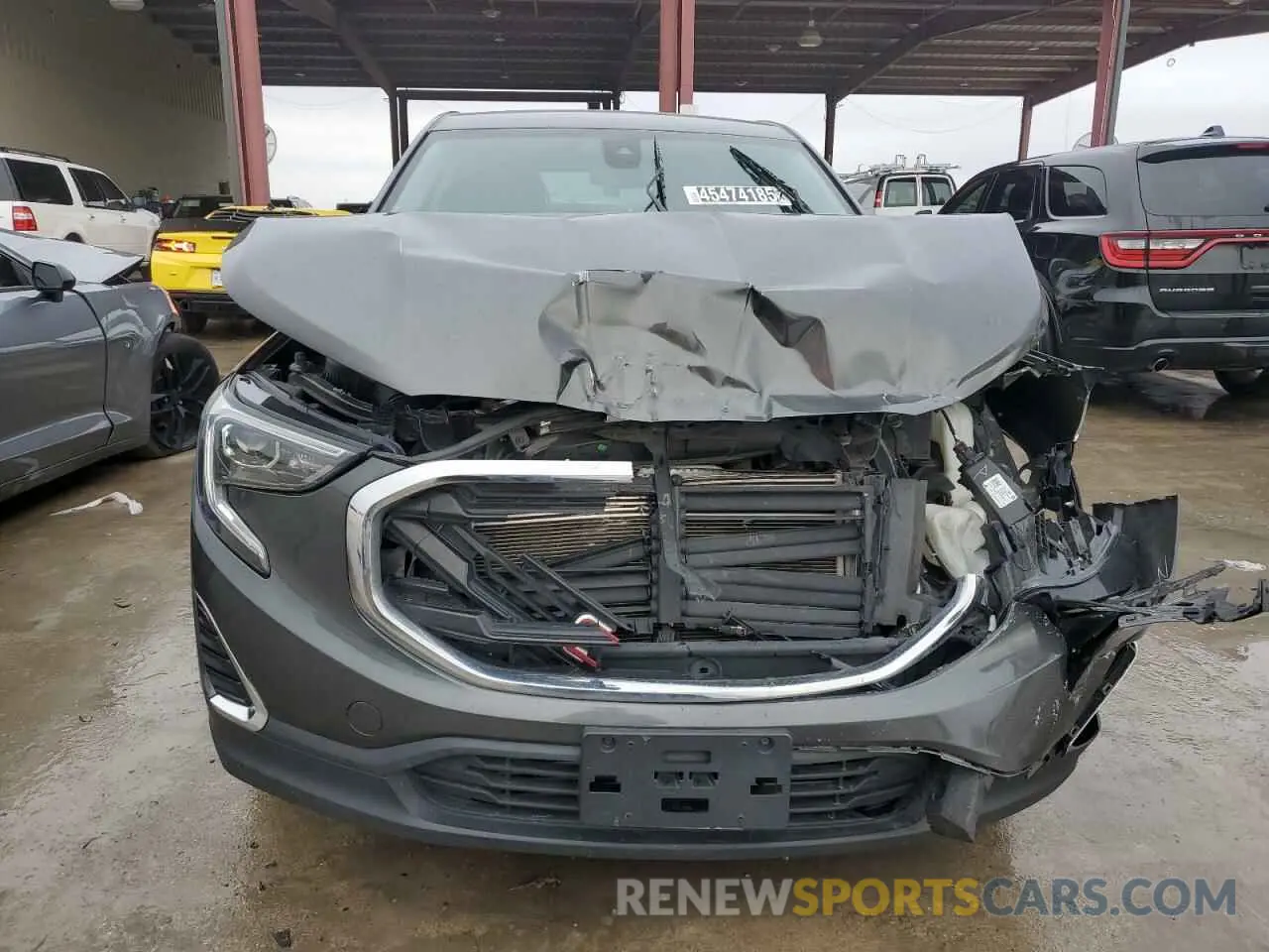 5 fotografías del automóvil dañado 3GKALMEV0LL264449 GMC TERRAIN 2020