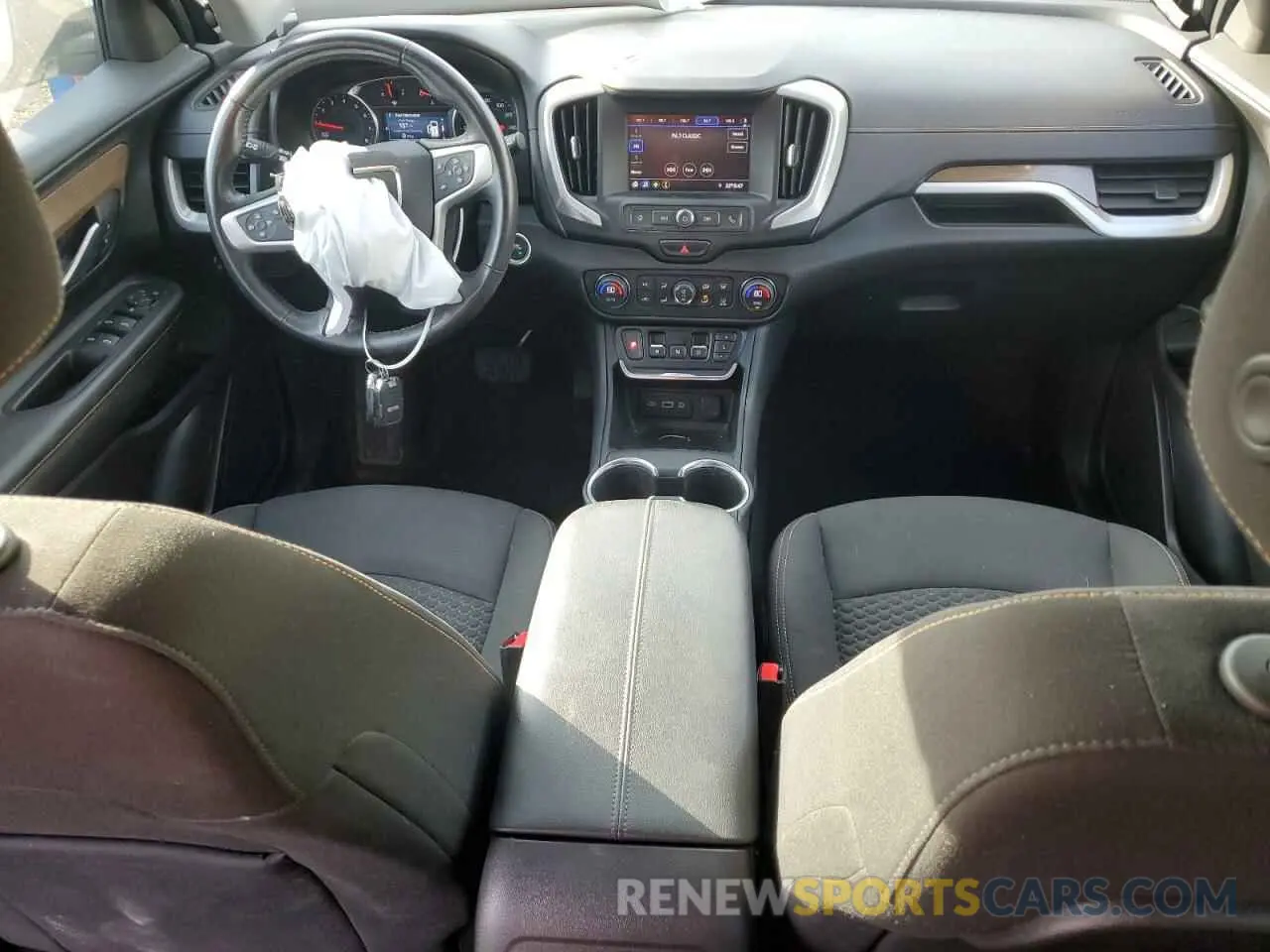 8 fotografías del automóvil dañado 3GKALMEV2LL154518 GMC TERRAIN 2020