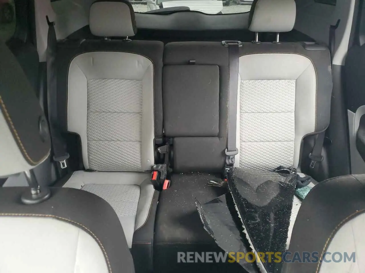 10 fotografías del automóvil dañado 3GKALMEV2LL334484 GMC TERRAIN 2020