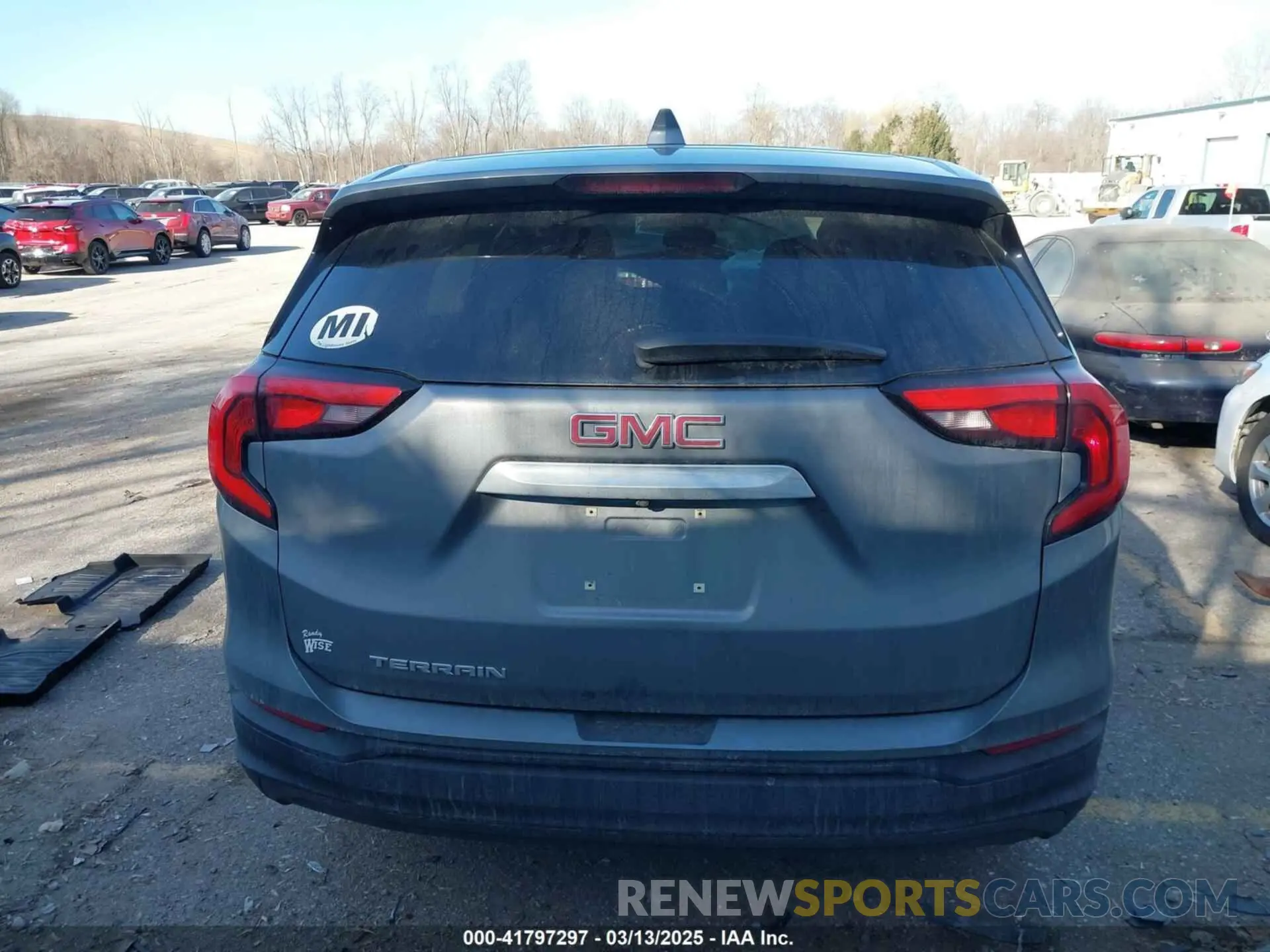 16 fotografías del automóvil dañado 3GKALMEV3LL174261 GMC TERRAIN 2020