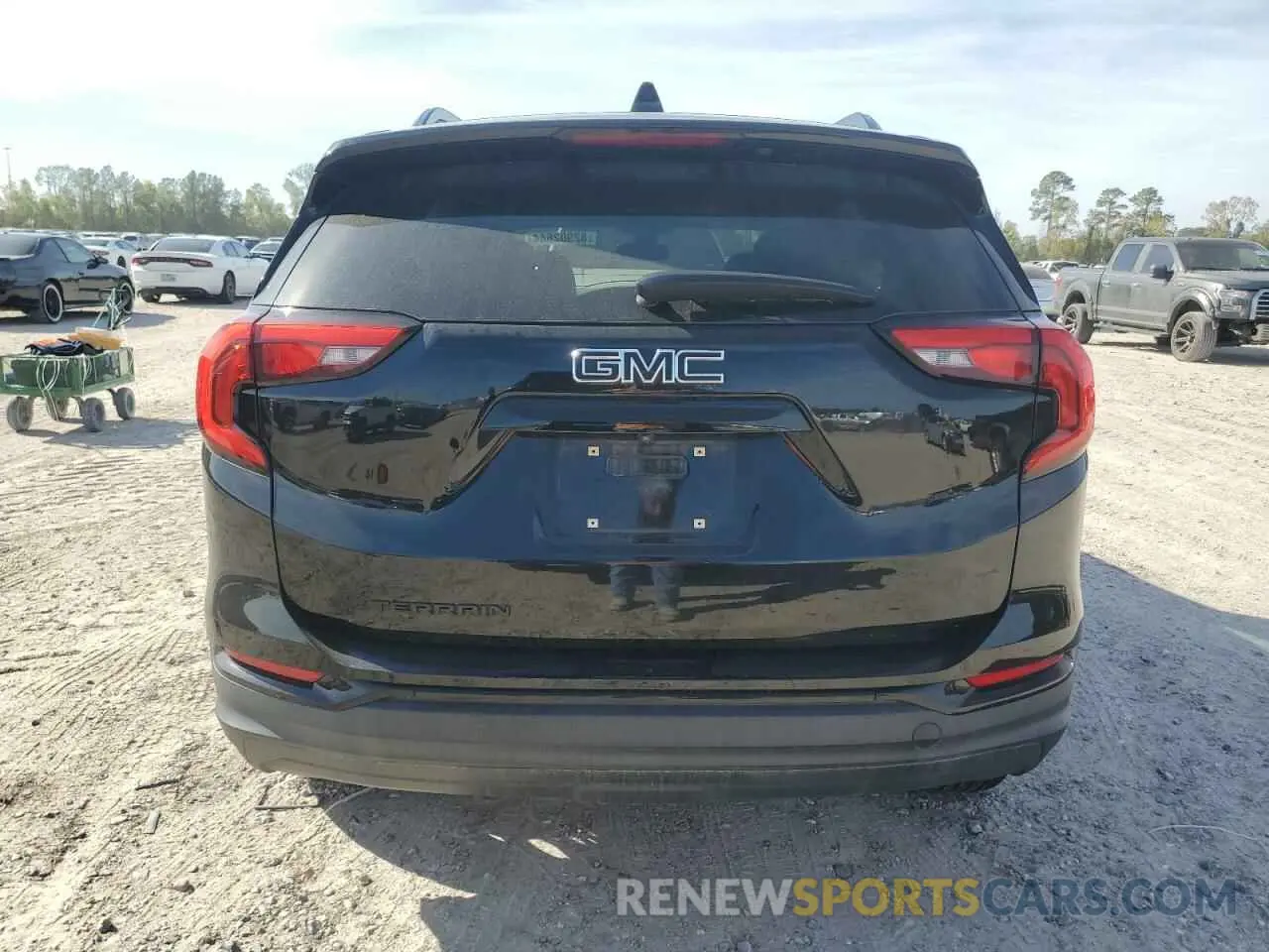 6 fotografías del automóvil dañado 3GKALMEV5LL156084 GMC TERRAIN 2020
