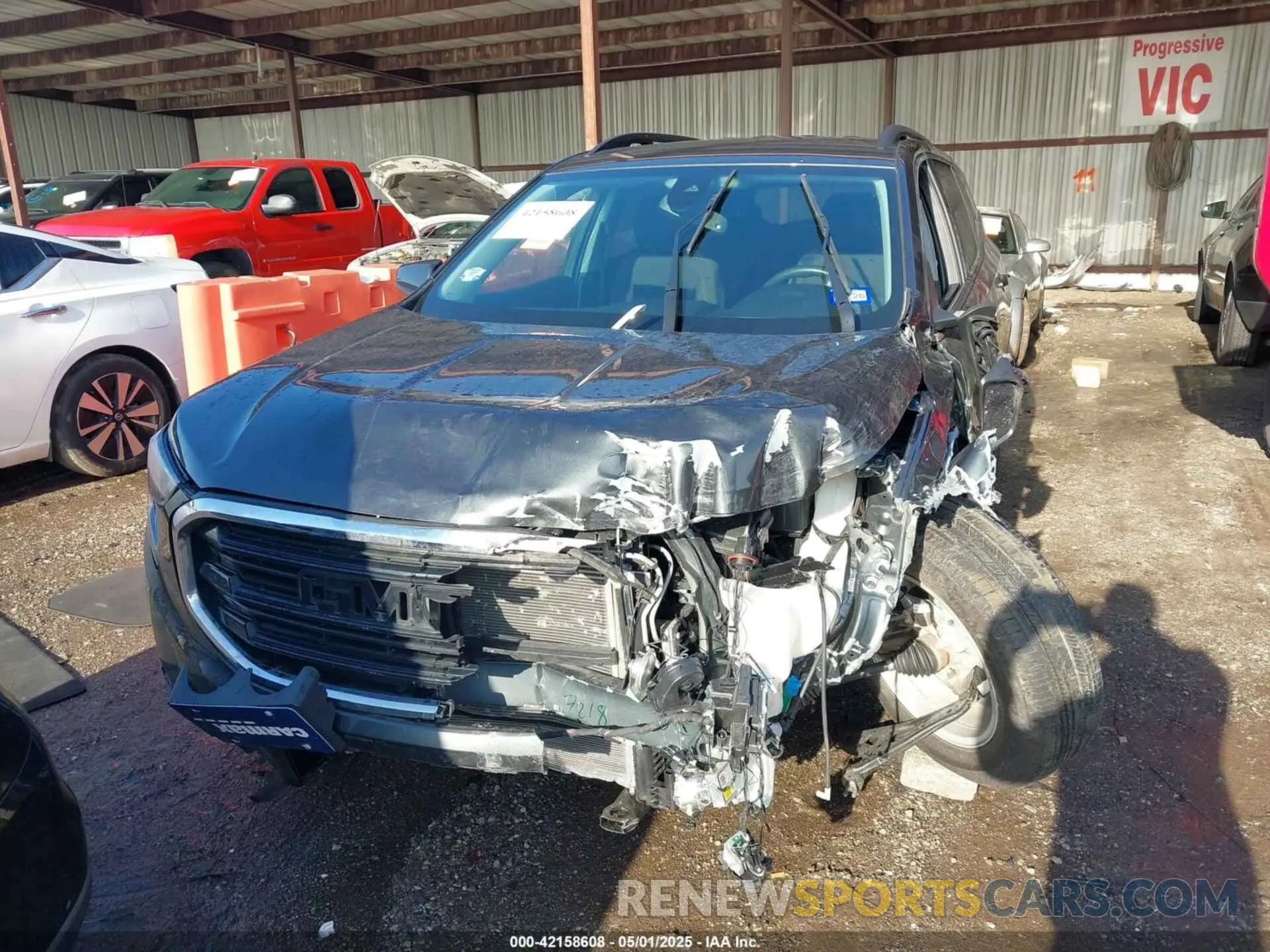13 fotografías del automóvil dañado 3GKALMEV5LL231351 GMC TERRAIN 2020
