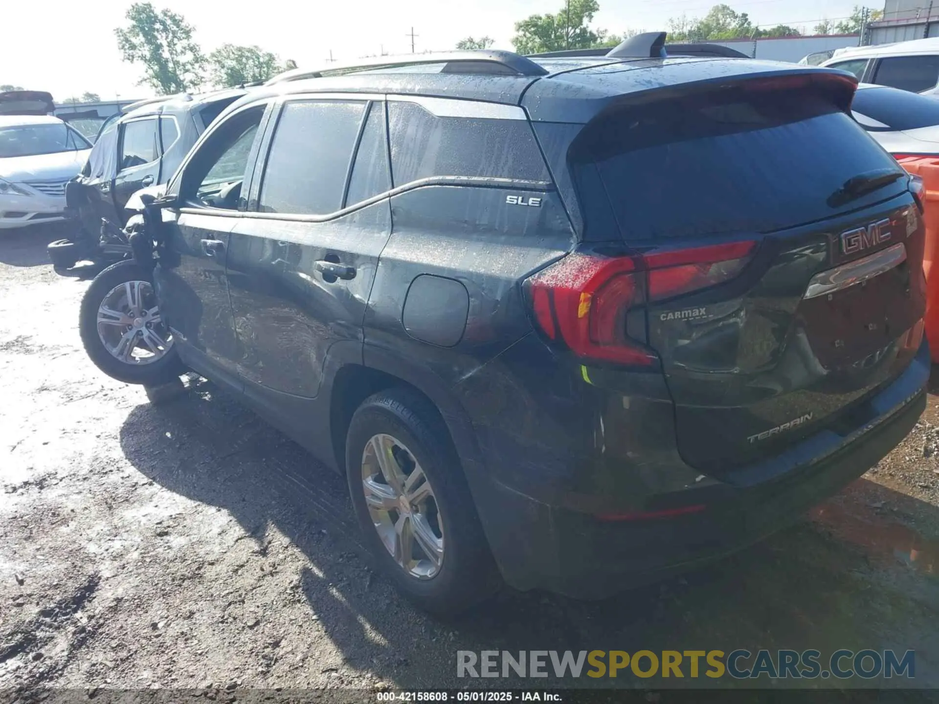 3 fotografías del automóvil dañado 3GKALMEV5LL231351 GMC TERRAIN 2020