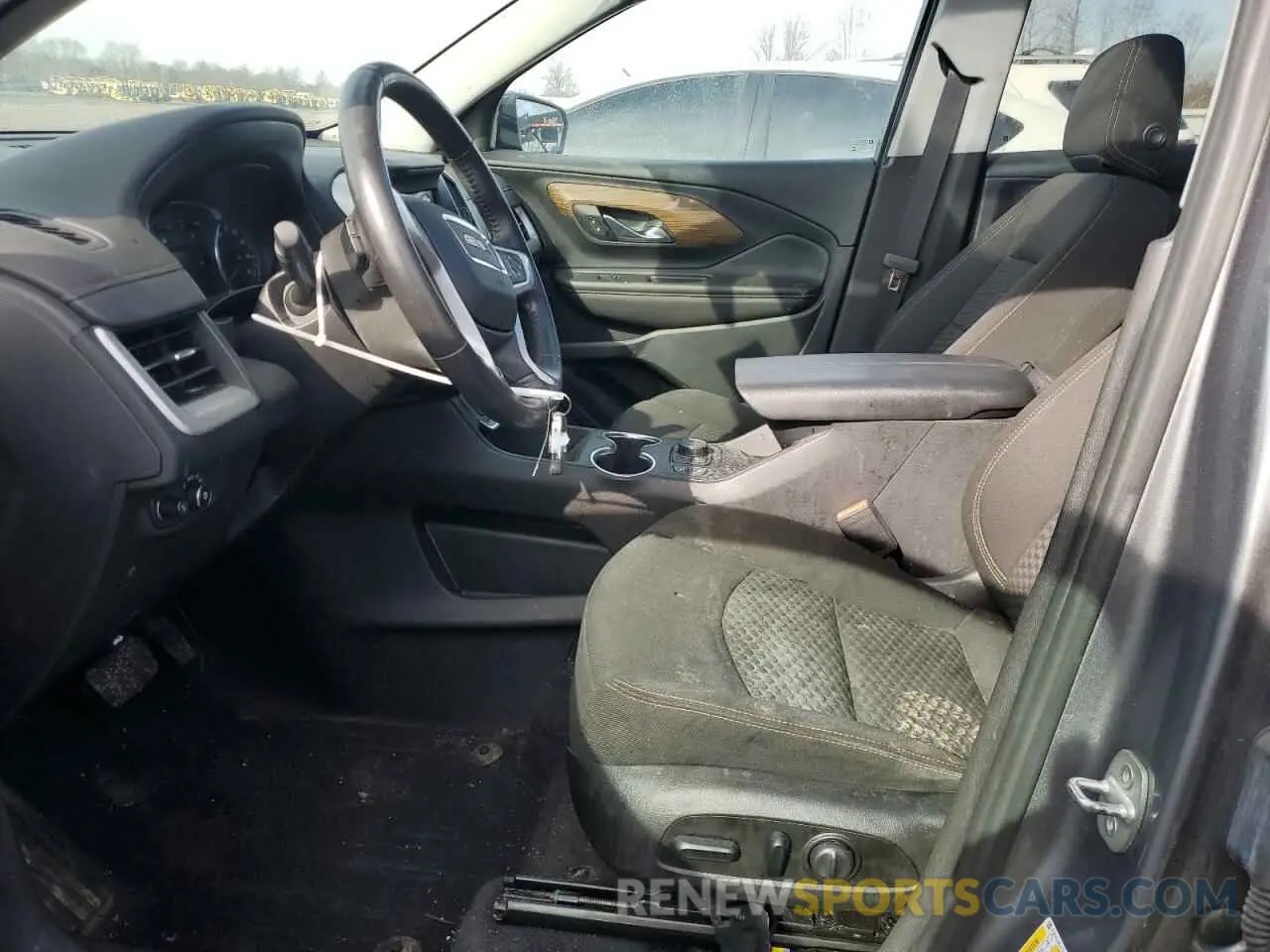 7 fotografías del automóvil dañado 3GKALMEV5LL294370 GMC TERRAIN 2020