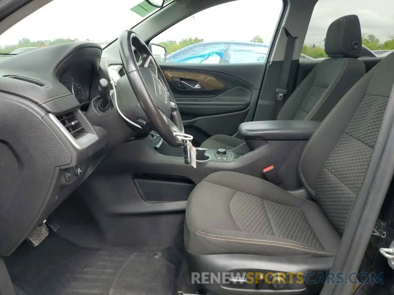 7 fotografías del automóvil dañado 3GKALMEV5LL330543 GMC TERRAIN 2020