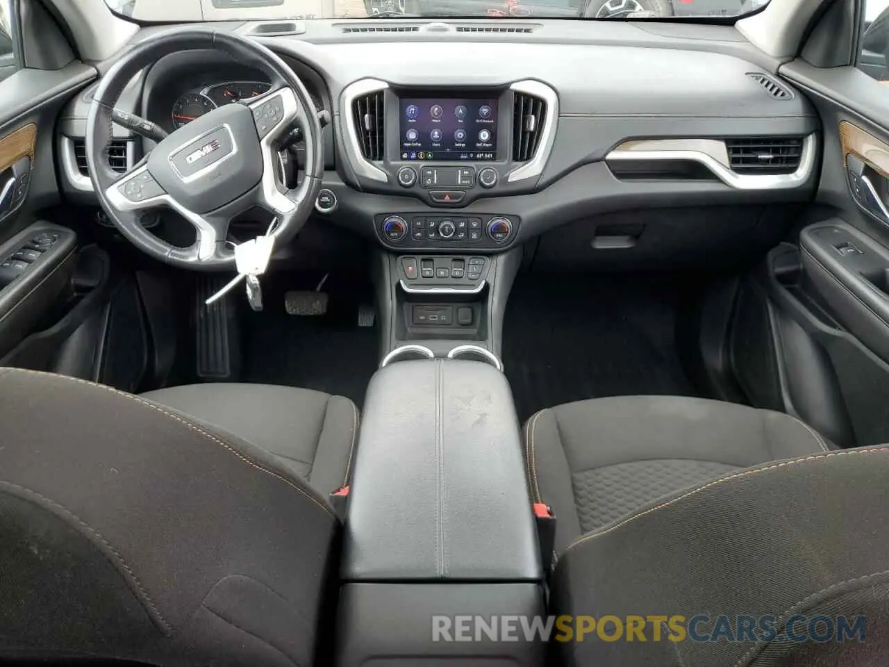 8 fotografías del automóvil dañado 3GKALMEV5LL330543 GMC TERRAIN 2020