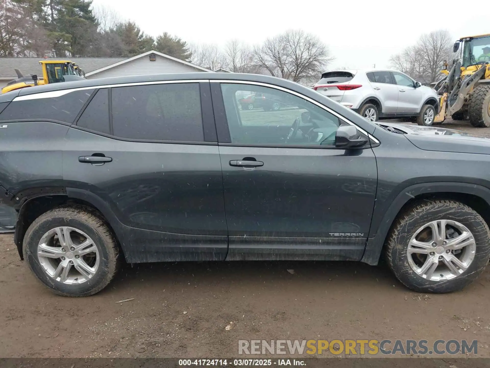 14 fotografías del automóvil dañado 3GKALMEV6LL194018 GMC TERRAIN 2020