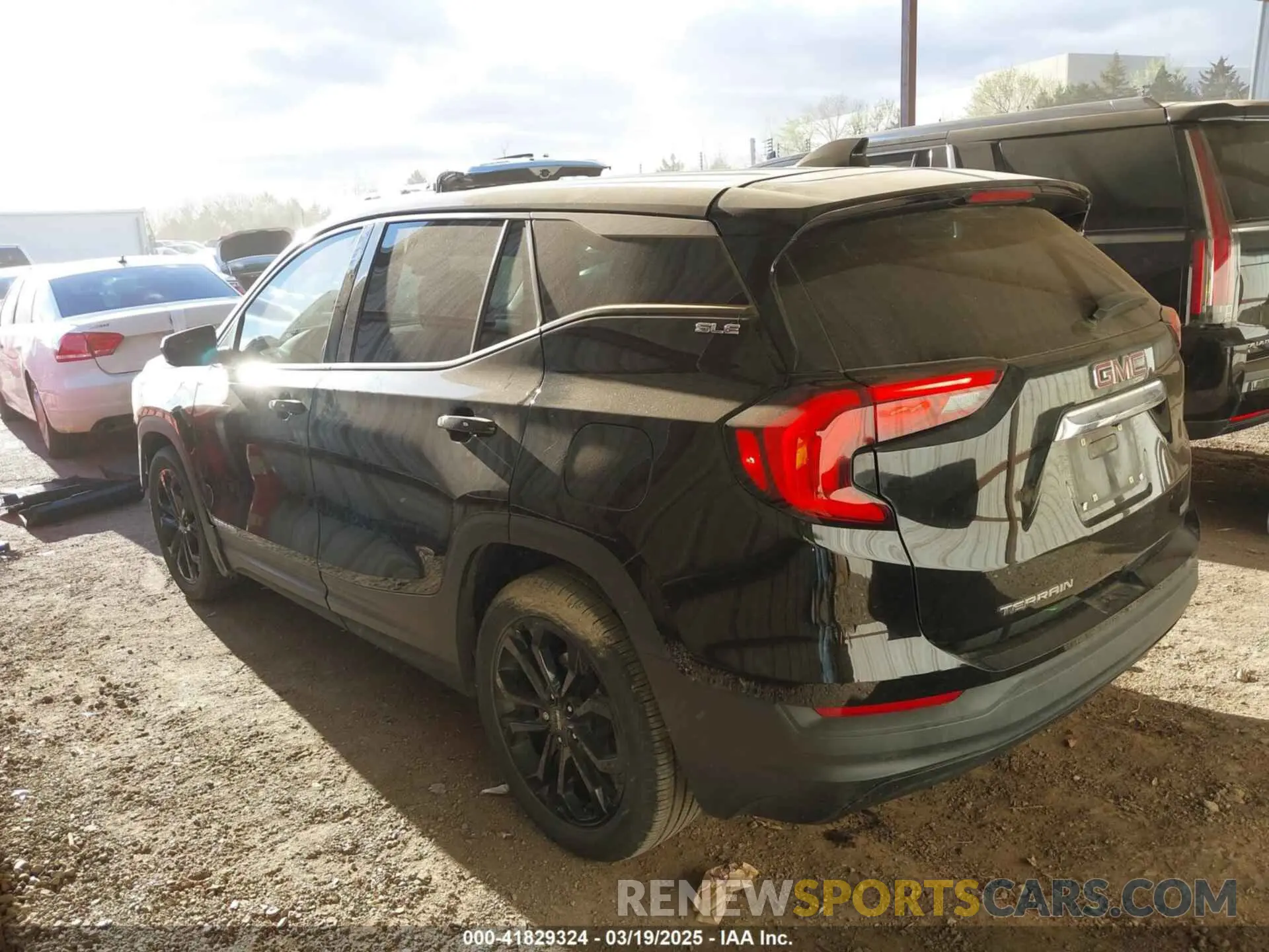 14 fotografías del automóvil dañado 3GKALMEV6LL296032 GMC TERRAIN 2020
