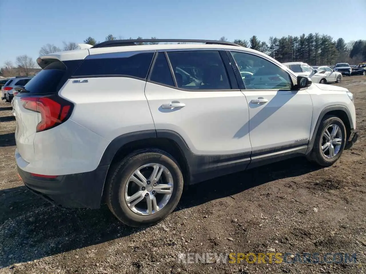 3 fotografías del automóvil dañado 3GKALMEV7LL116217 GMC TERRAIN 2020