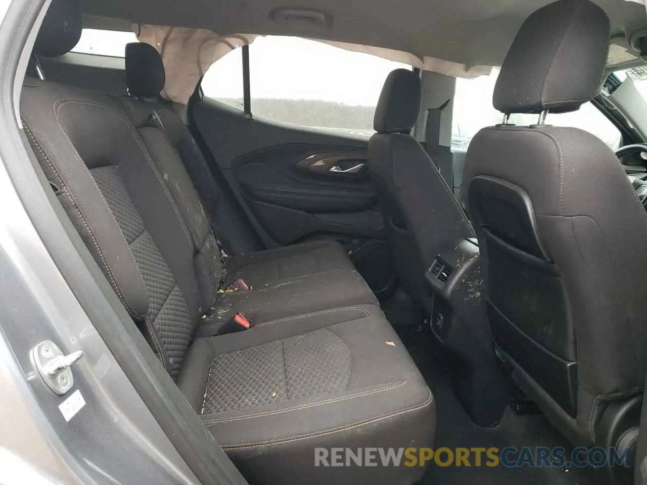 11 fotografías del automóvil dañado 3GKALMEV7LL139366 GMC TERRAIN 2020