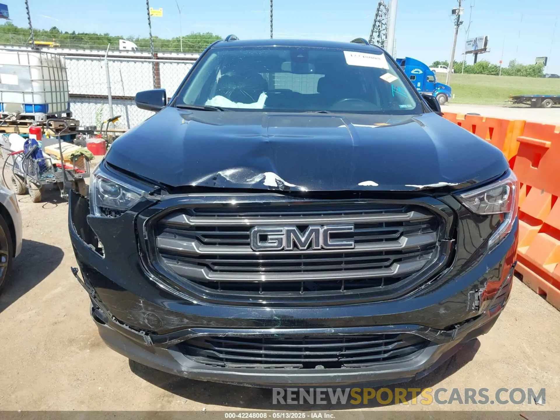 11 fotografías del automóvil dañado 3GKALMEV7LL261726 GMC TERRAIN 2020
