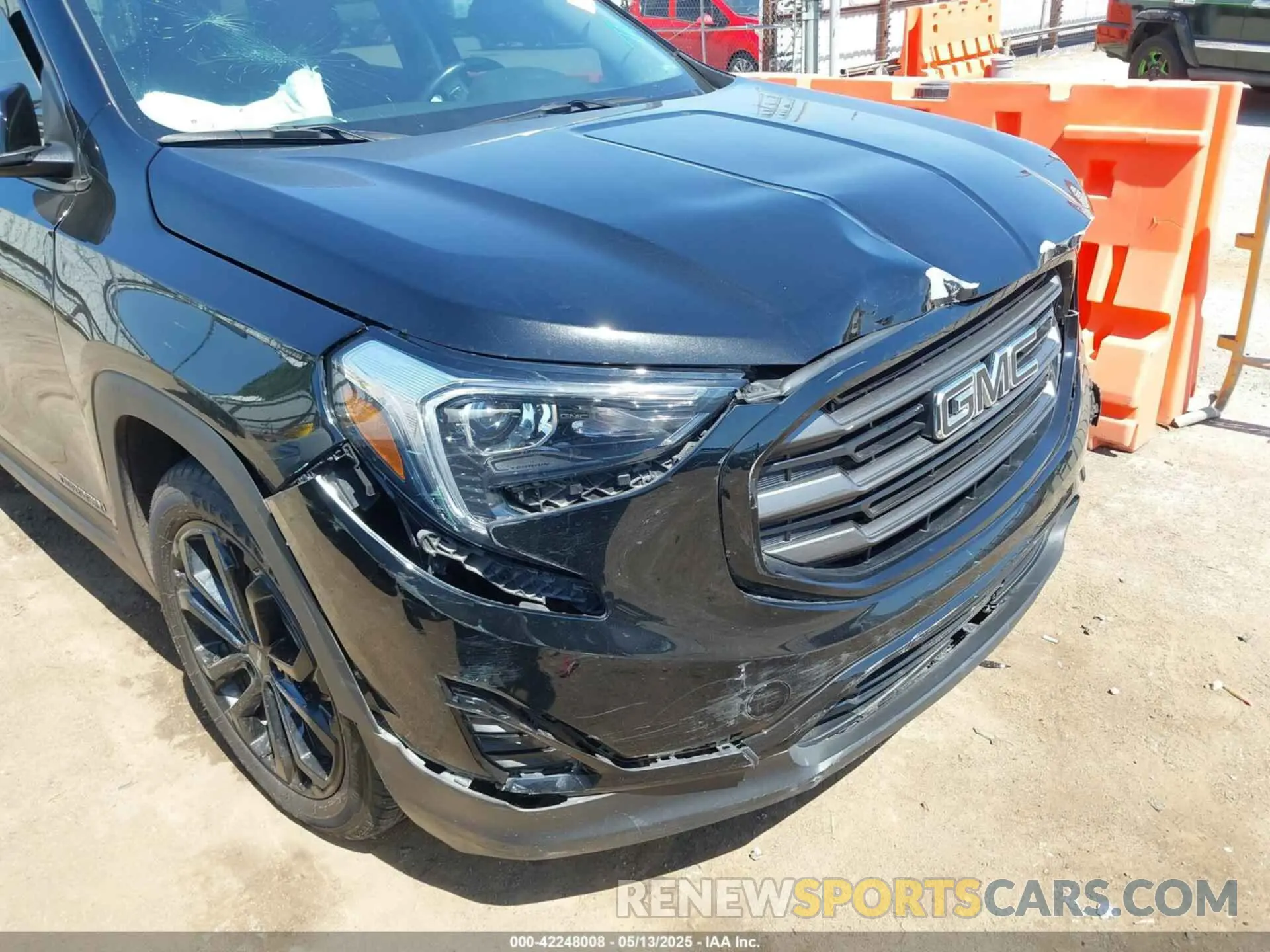 6 fotografías del automóvil dañado 3GKALMEV7LL261726 GMC TERRAIN 2020