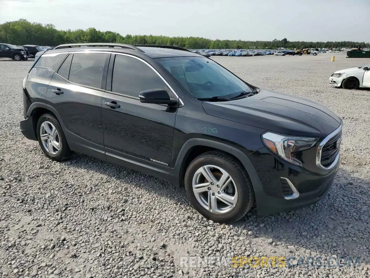 4 fotografías del automóvil dañado 3GKALMEV8LL103119 GMC TERRAIN 2020