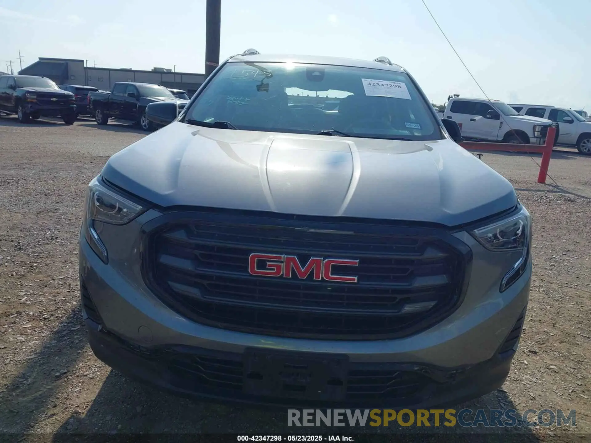 12 fotografías del automóvil dañado 3GKALMEV9LL111648 GMC TERRAIN 2020