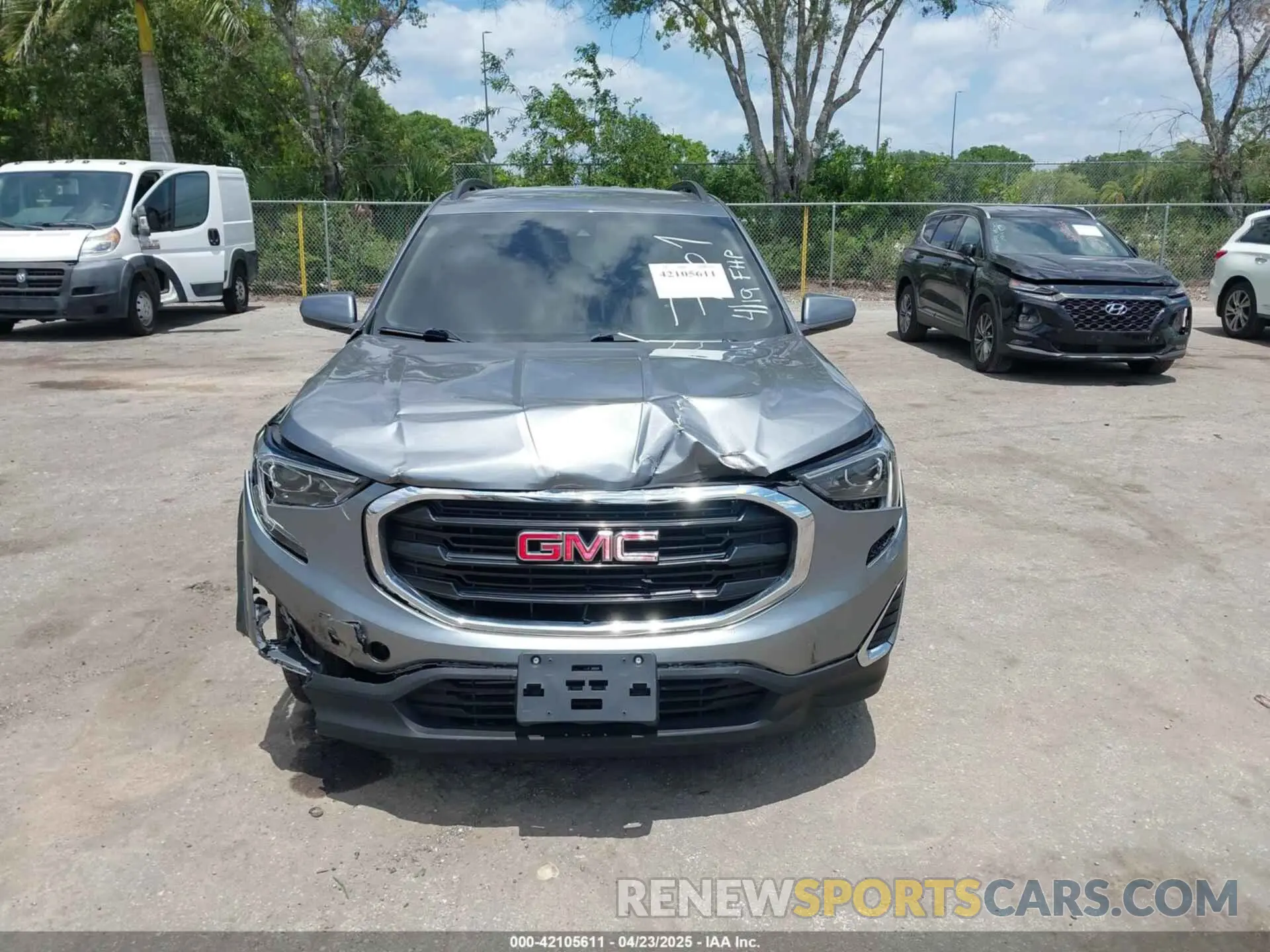 12 fotografías del automóvil dañado 3GKALMEV9LL187161 GMC TERRAIN 2020