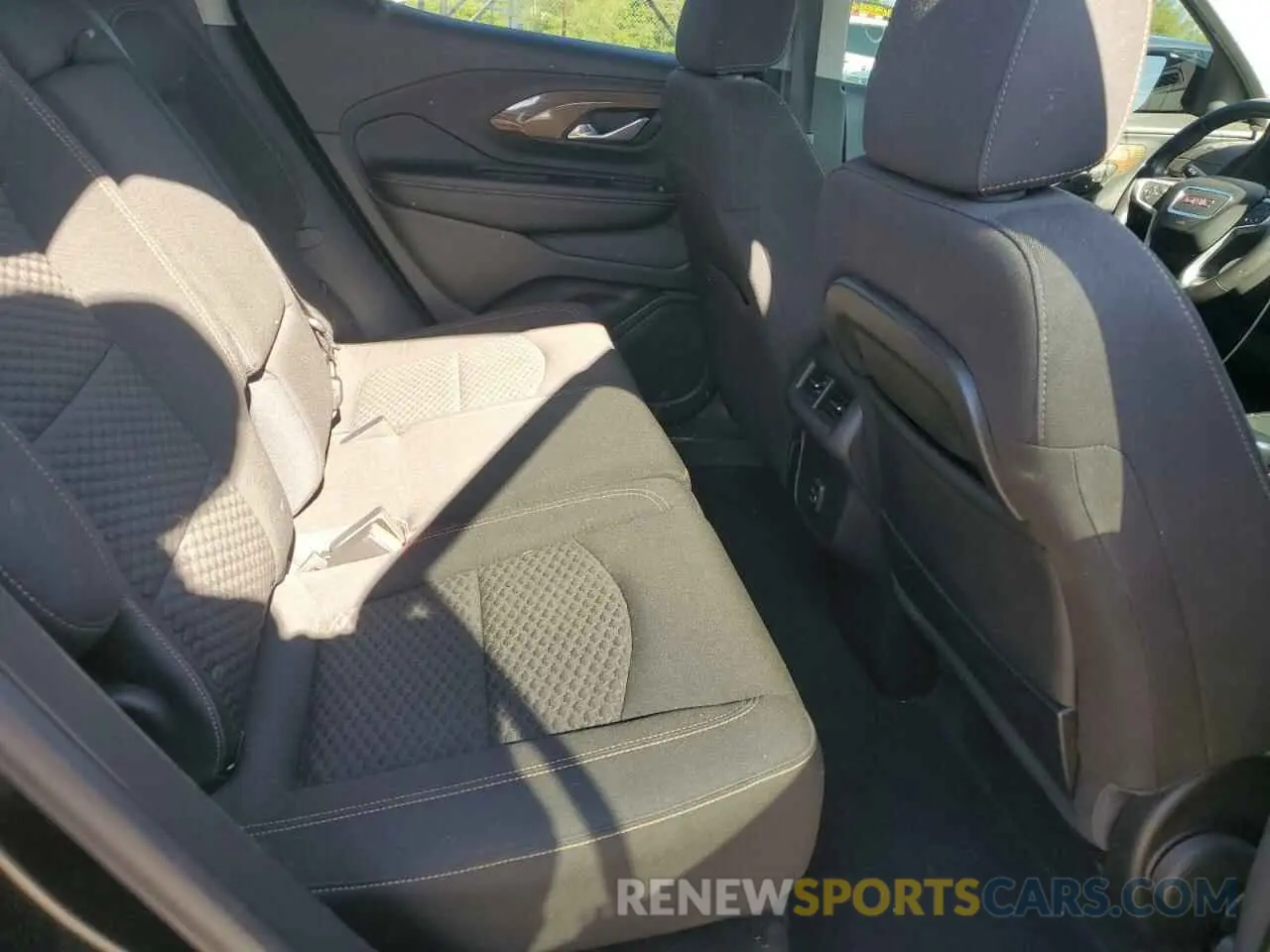 11 fotografías del automóvil dañado 3GKALMEVXLL106300 GMC TERRAIN 2020