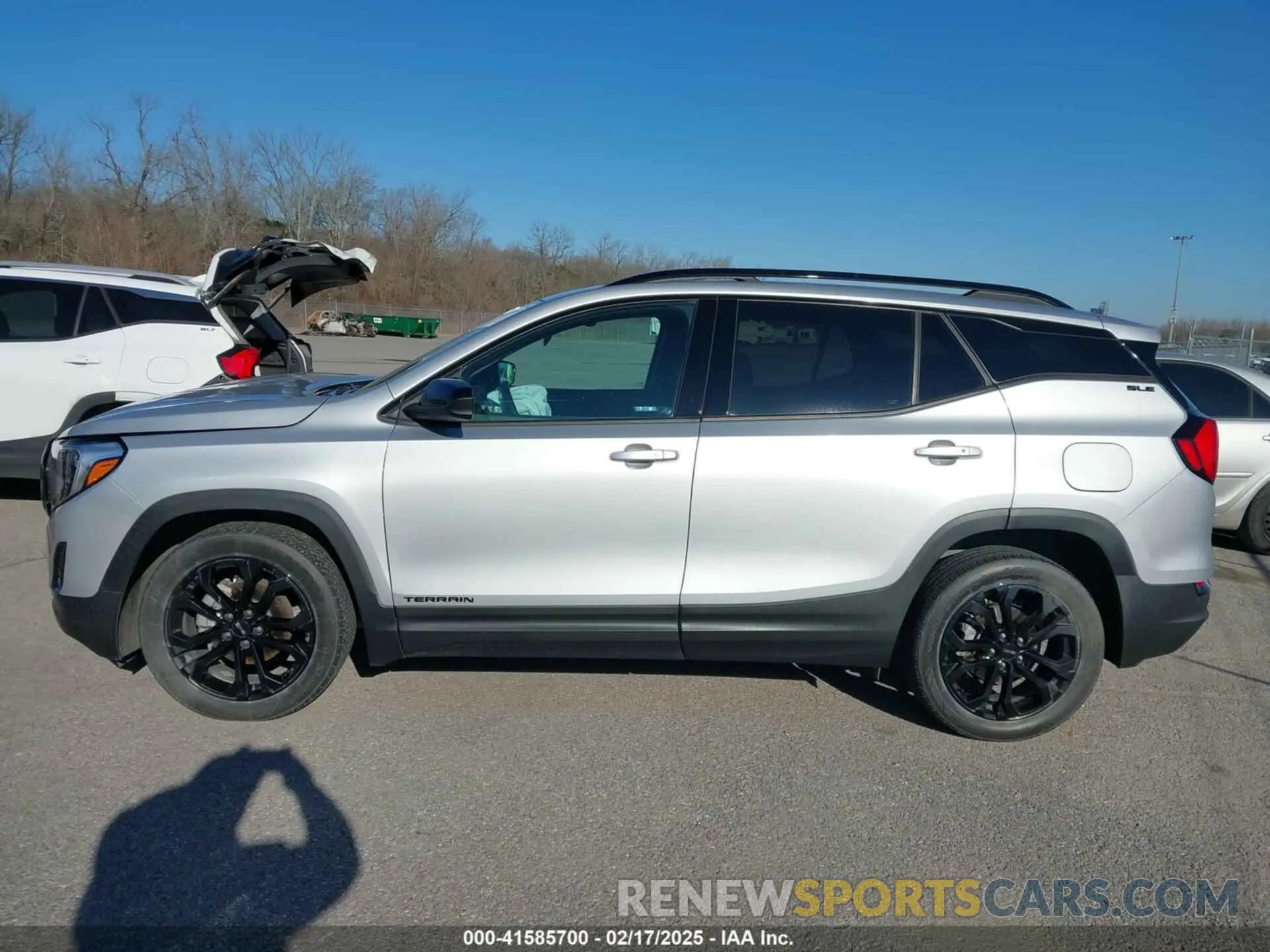 14 fotografías del automóvil dañado 3GKALMEVXLL307890 GMC TERRAIN 2020
