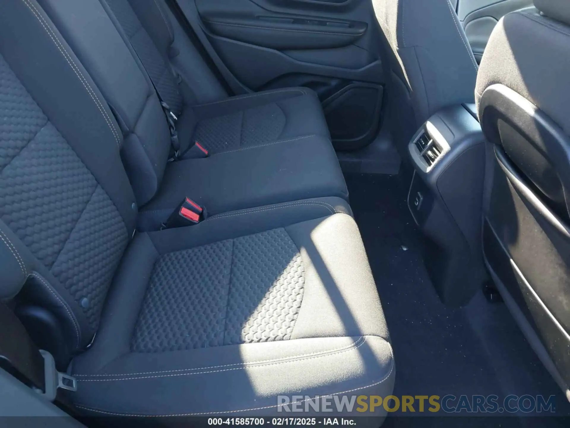 8 fotografías del automóvil dañado 3GKALMEVXLL307890 GMC TERRAIN 2020