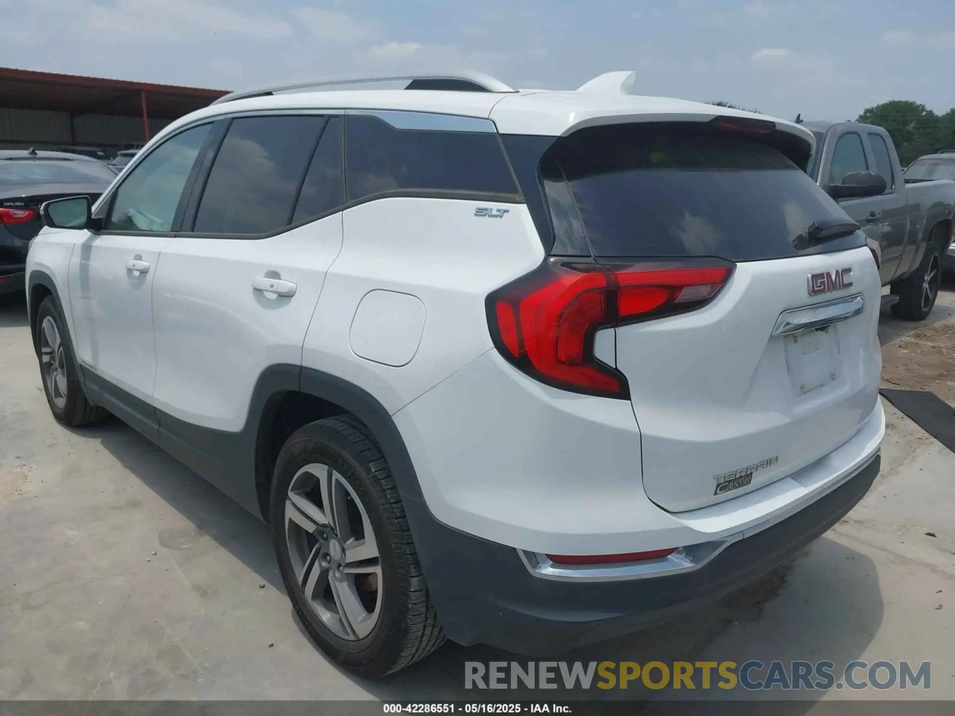 3 fotografías del automóvil dañado 3GKALPEV0LL122104 GMC TERRAIN 2020