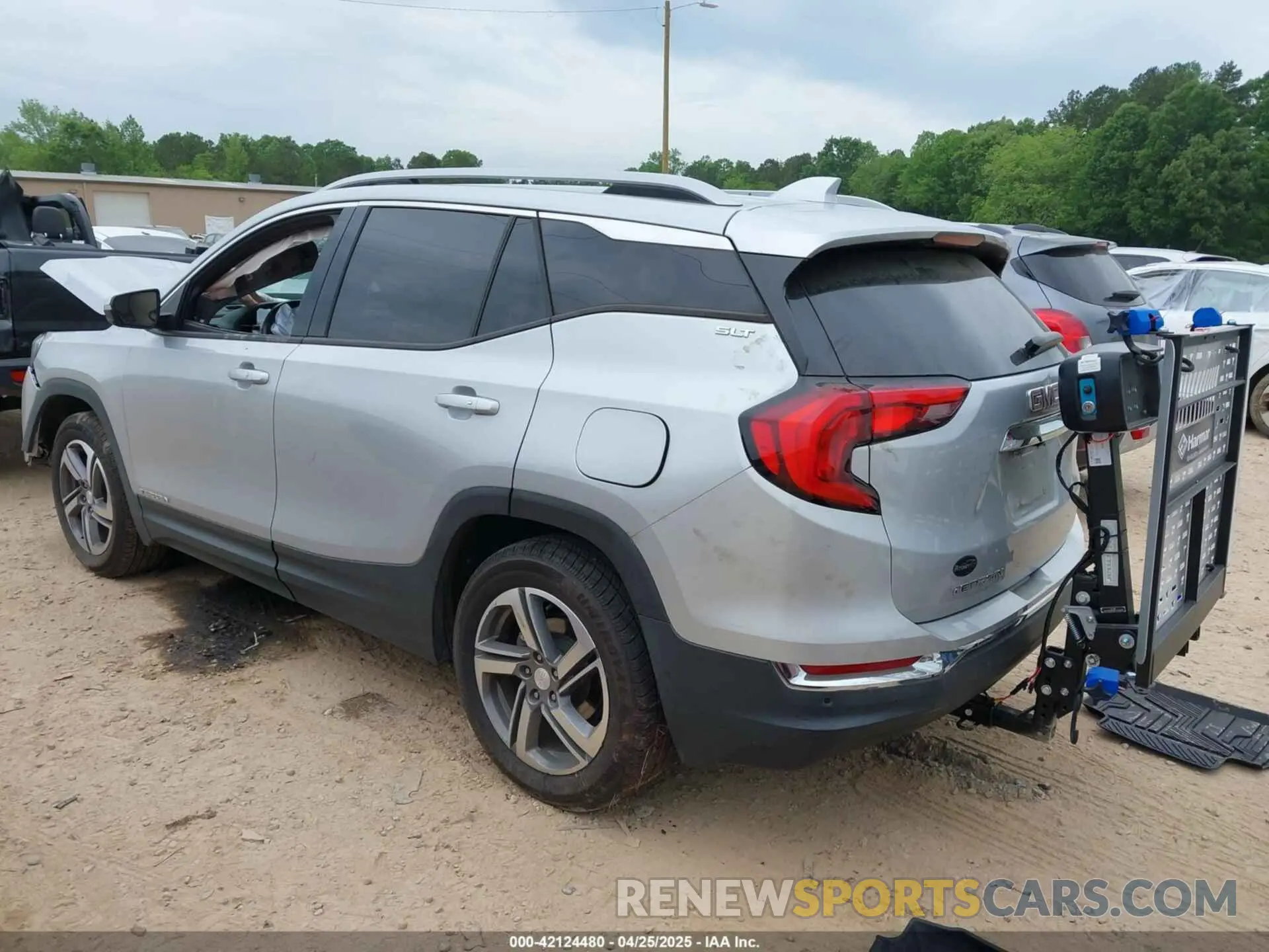 3 fotografías del automóvil dañado 3GKALPEV3LL307876 GMC TERRAIN 2020