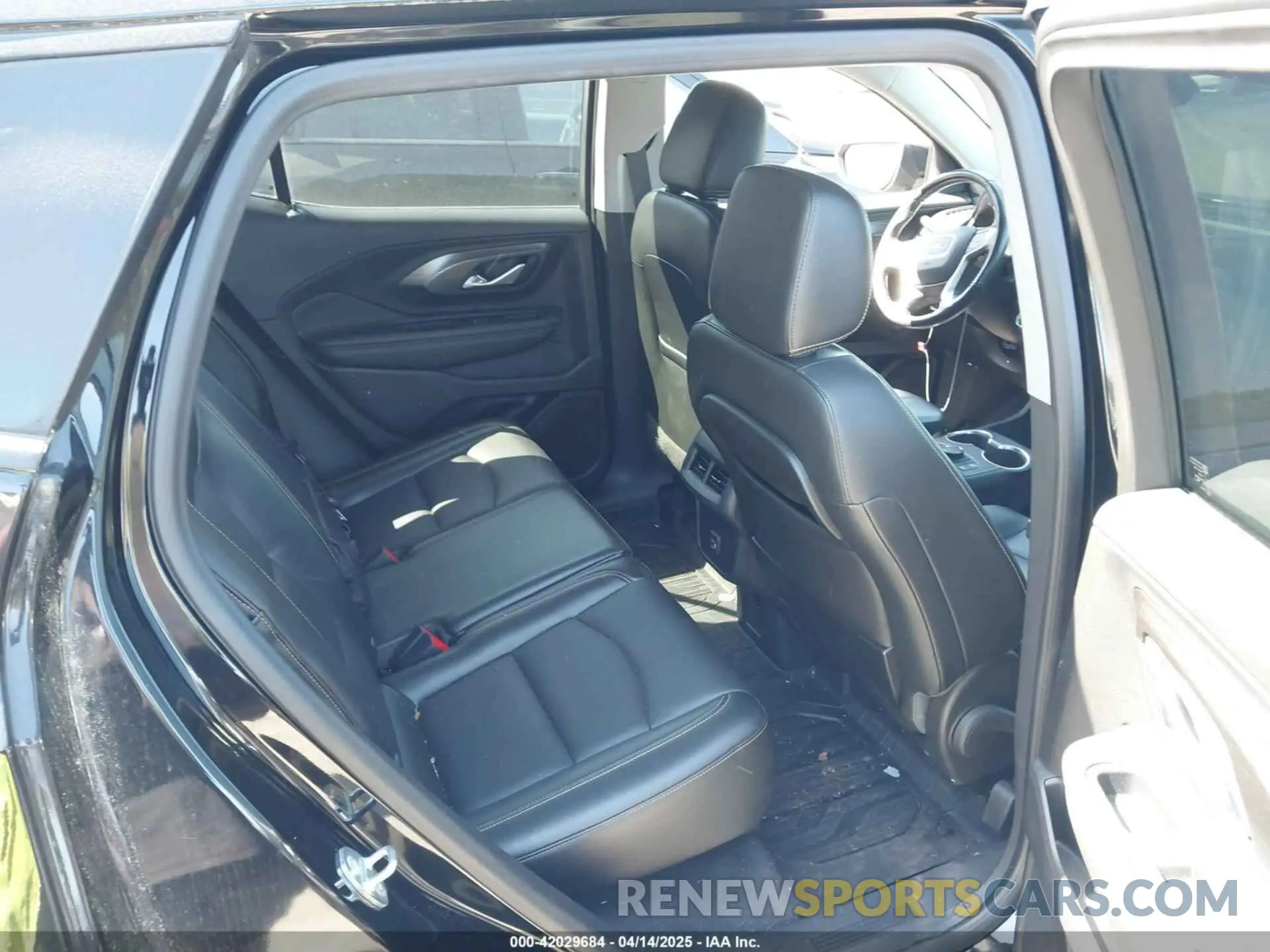 7 fotografías del automóvil dañado 3GKALPEV4LL171645 GMC TERRAIN 2020