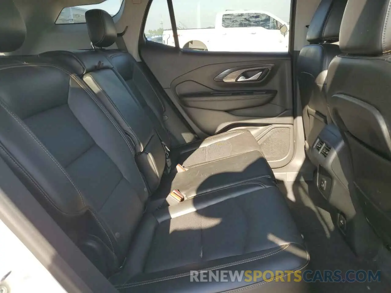 12 fotografías del automóvil dañado 3GKALPEV4LL244089 GMC TERRAIN 2020