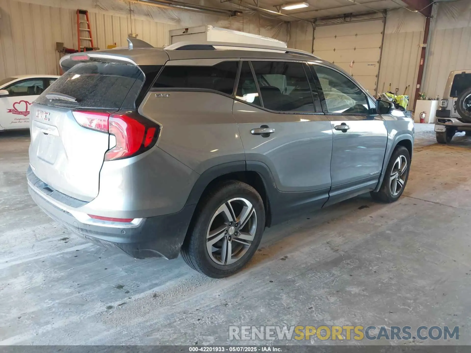4 fotografías del automóvil dañado 3GKALPEV5LL167524 GMC TERRAIN 2020