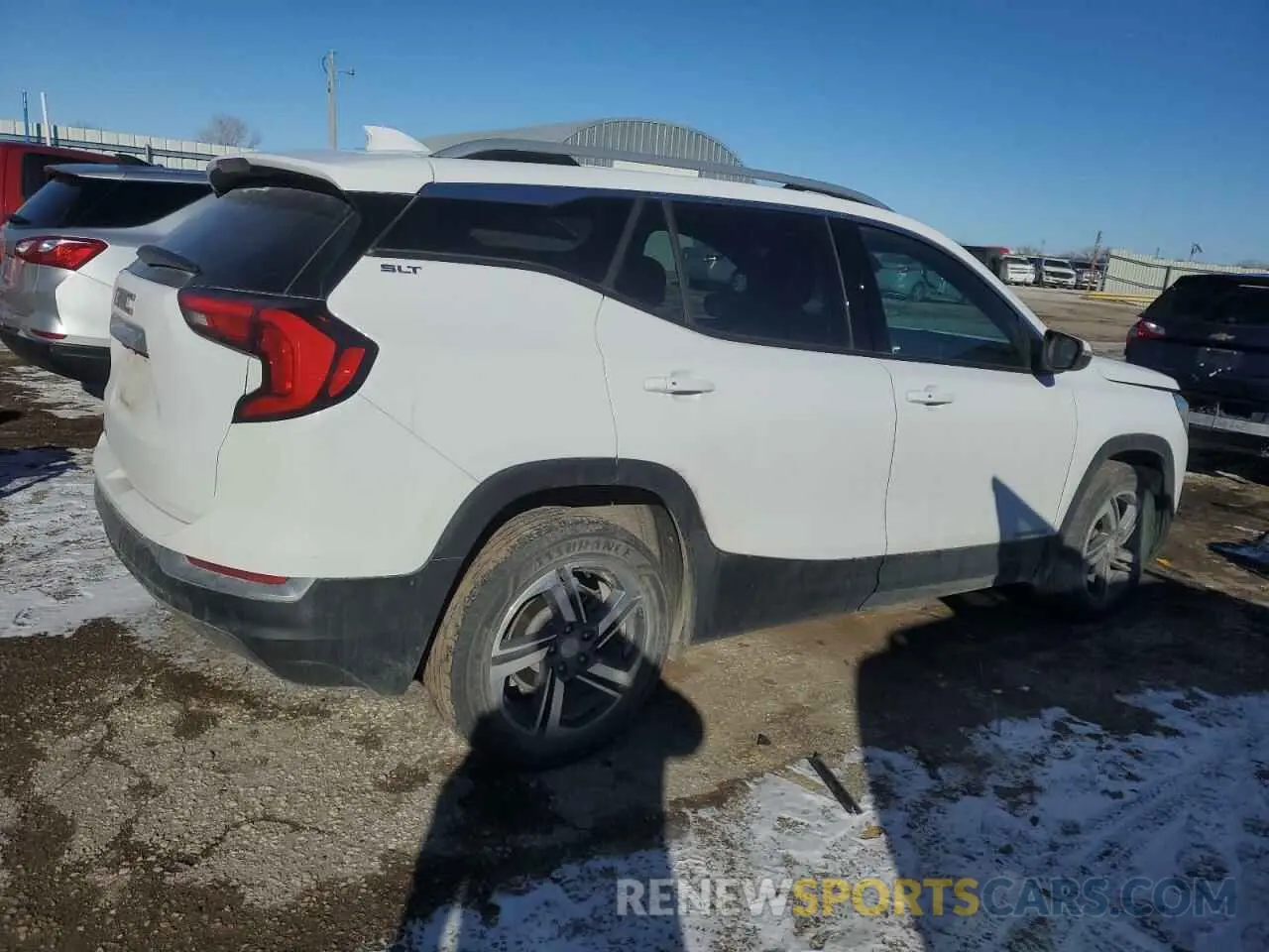 3 fotografías del automóvil dañado 3GKALPEV5LL250404 GMC TERRAIN 2020