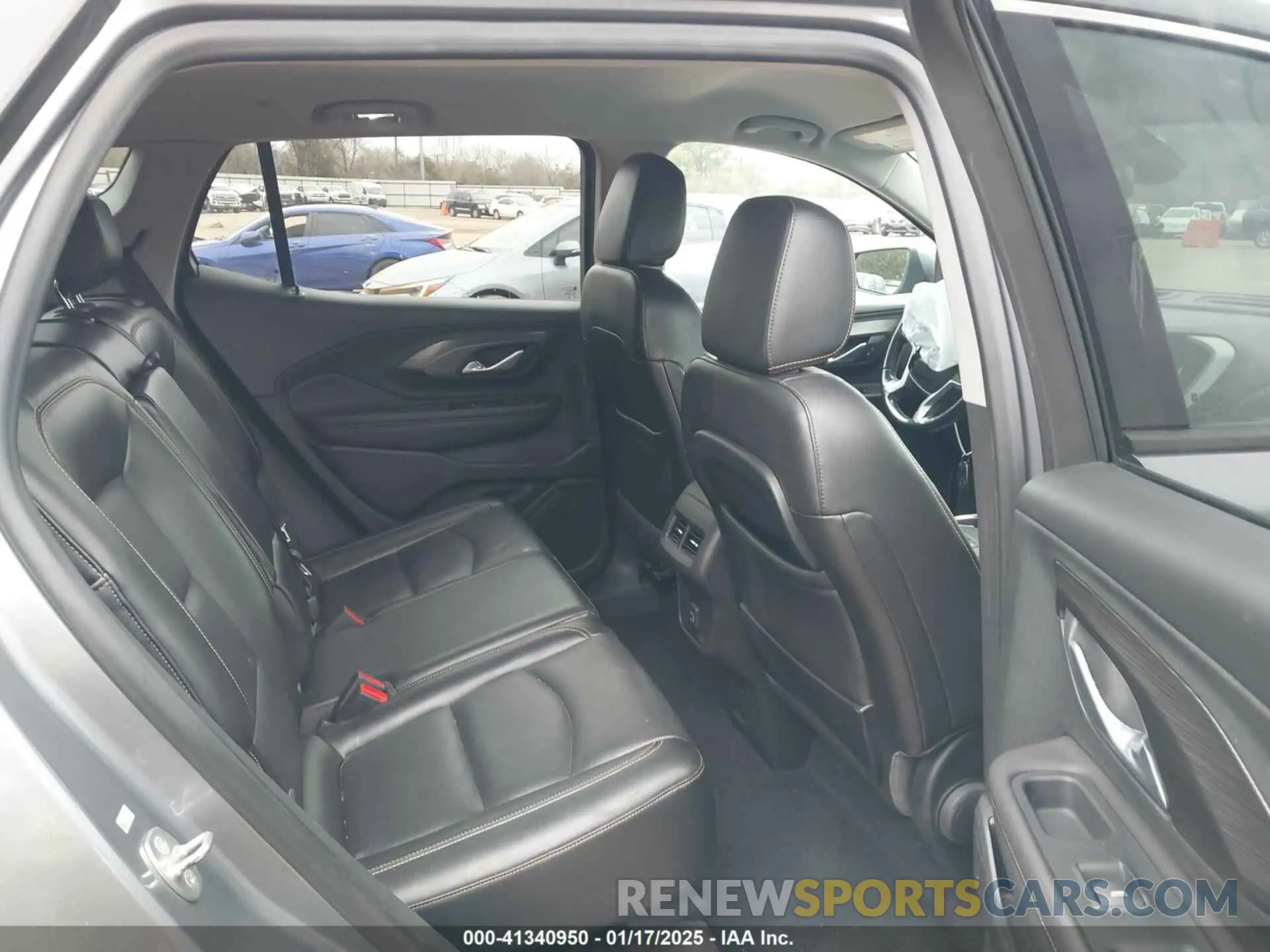 8 fotografías del automóvil dañado 3GKALPEV7LL252641 GMC TERRAIN 2020