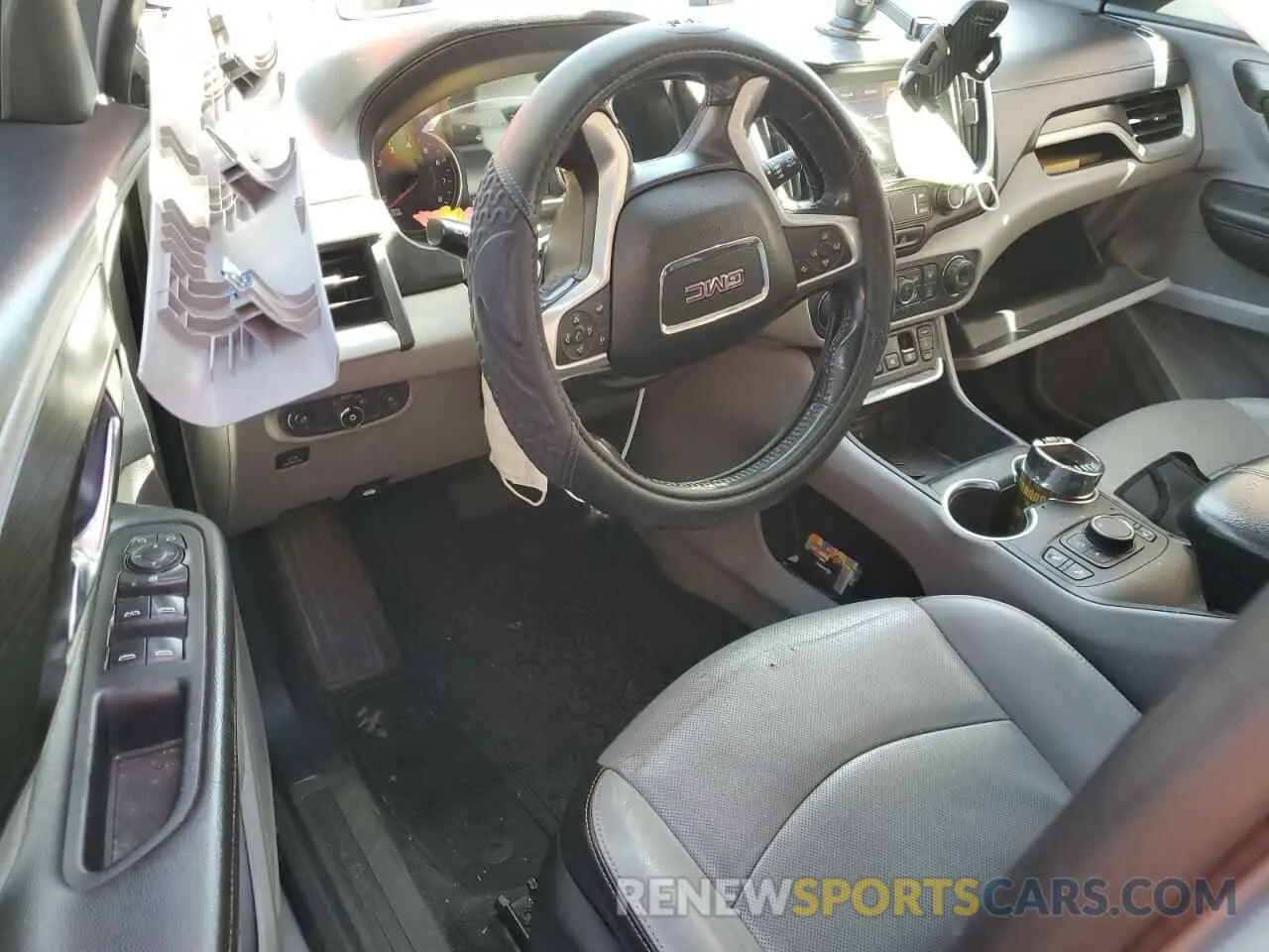 8 fotografías del automóvil dañado 3GKALPEVXLL105391 GMC TERRAIN 2020