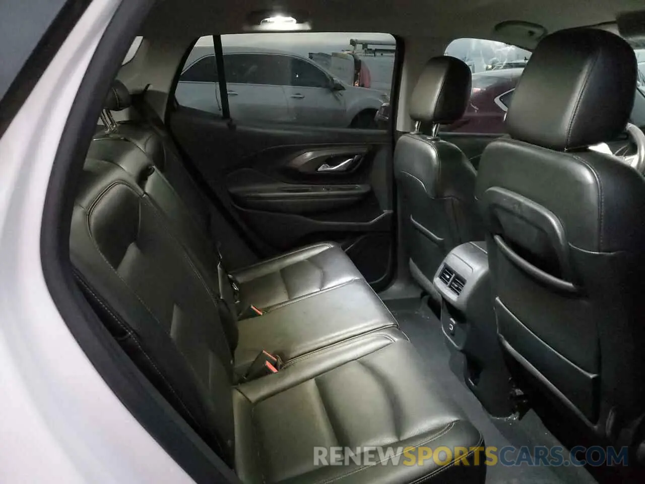11 fotografías del automóvil dañado 3GKALPEVXLL139329 GMC TERRAIN 2020