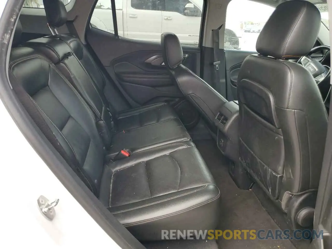 10 fotografías del automóvil dañado 3GKALPEVXLL167311 GMC TERRAIN 2020