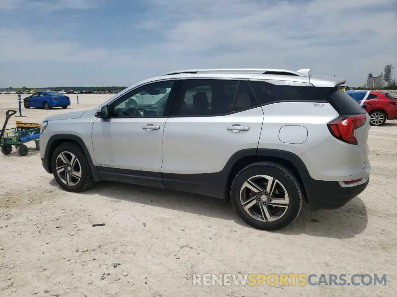 2 fotografías del automóvil dañado 3GKALPEVXLL171262 GMC TERRAIN 2020