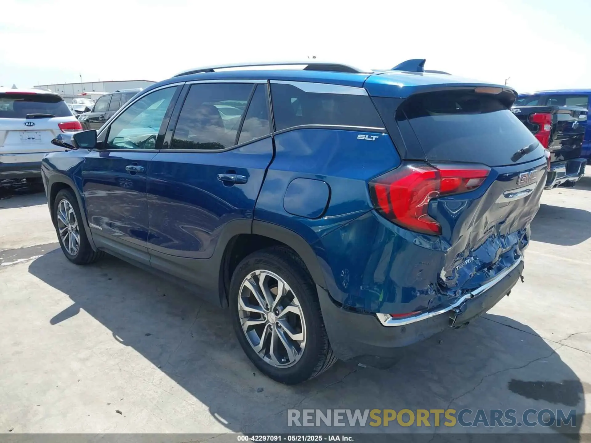3 fotografías del automóvil dañado 3GKALPEX2LL100204 GMC TERRAIN 2020