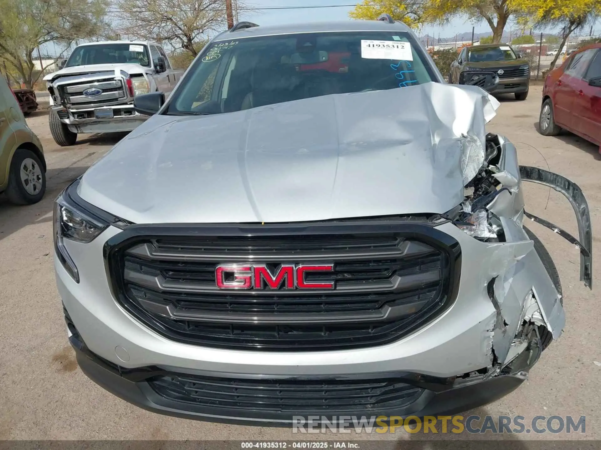 11 fotografías del automóvil dañado 3GKALPEX2LL299335 GMC TERRAIN 2020