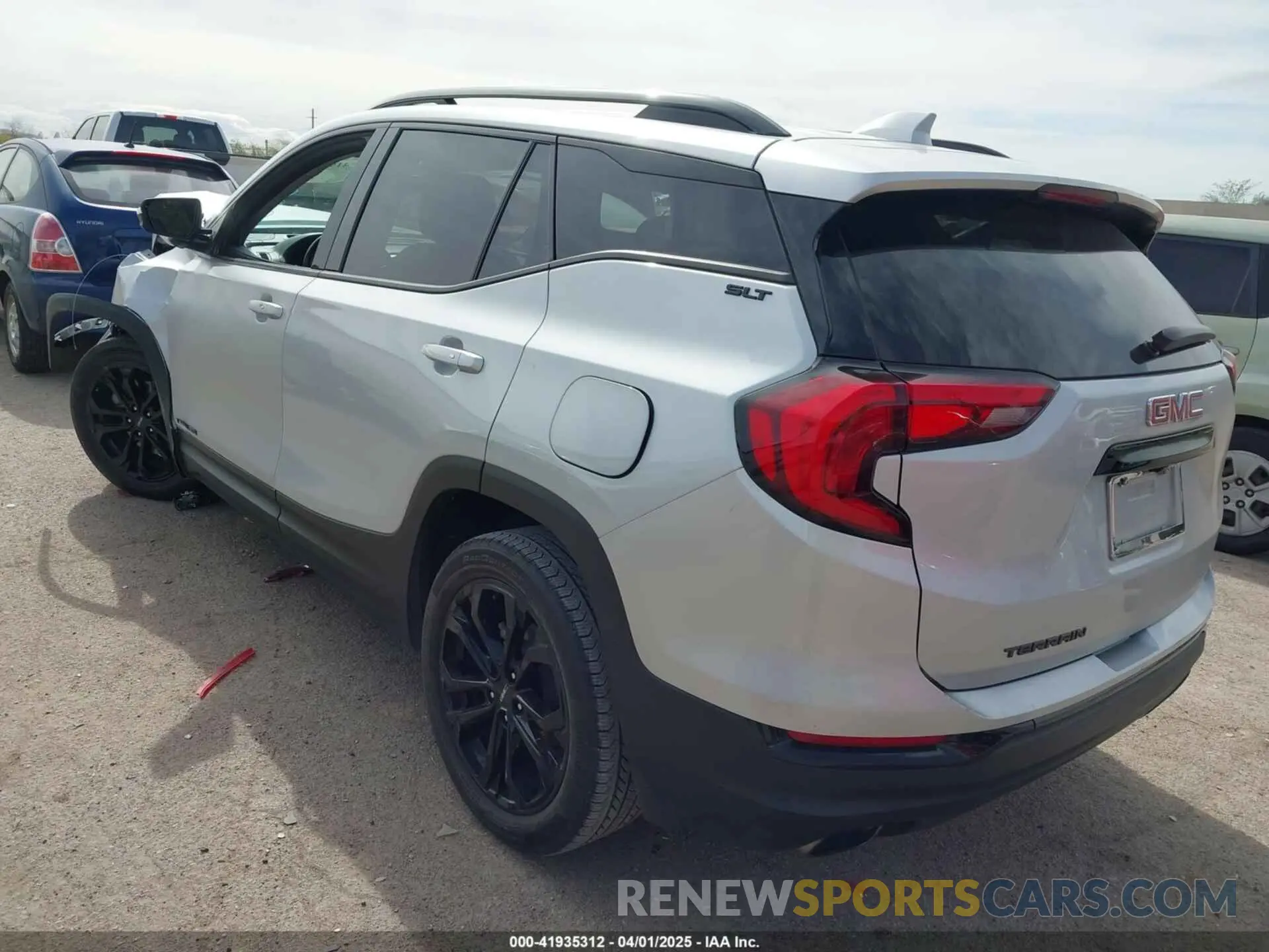 3 fotografías del automóvil dañado 3GKALPEX2LL299335 GMC TERRAIN 2020