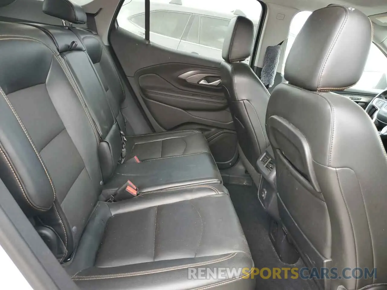 10 fotografías del automóvil dañado 3GKALPEX3LL133261 GMC TERRAIN 2020