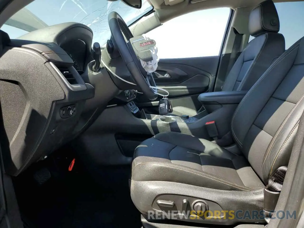 7 fotografías del automóvil dañado 3GKALPEX9LL313795 GMC TERRAIN 2020