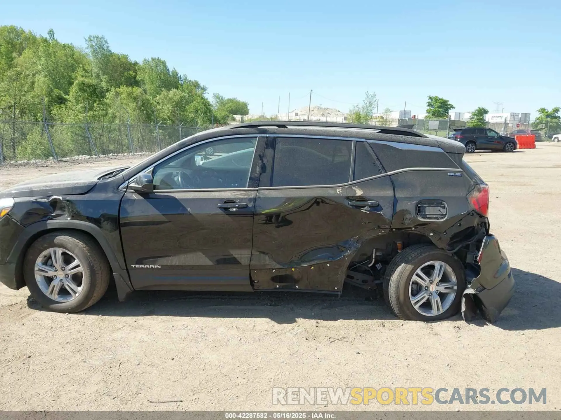 14 fotografías del automóvil dañado 3GKALTEV8LL119587 GMC TERRAIN 2020