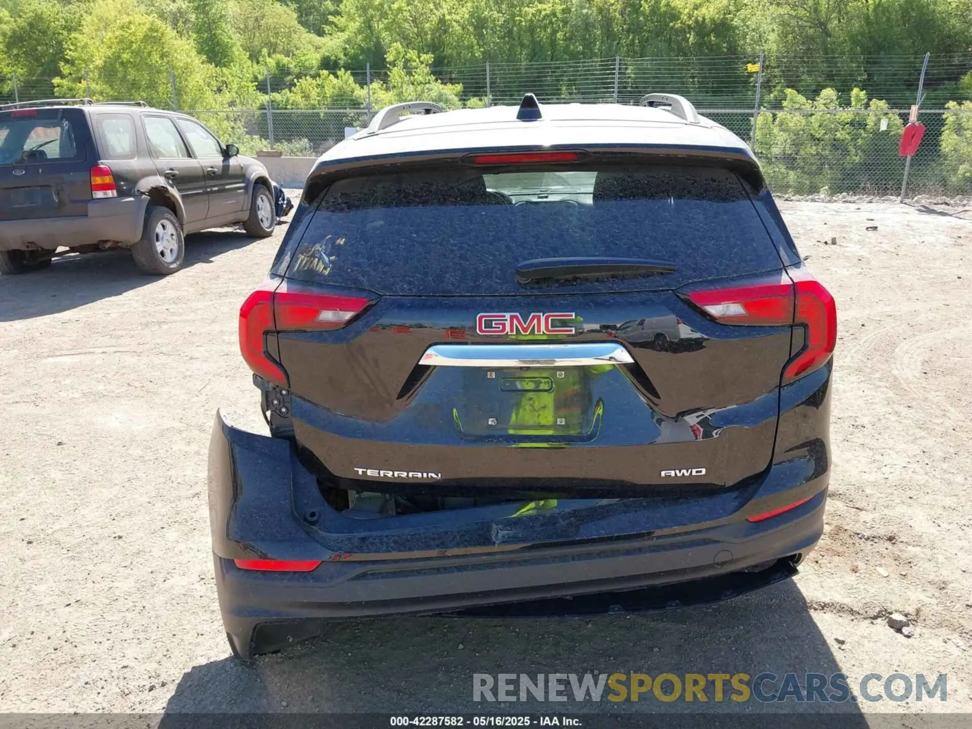 16 fotografías del automóvil dañado 3GKALTEV8LL119587 GMC TERRAIN 2020