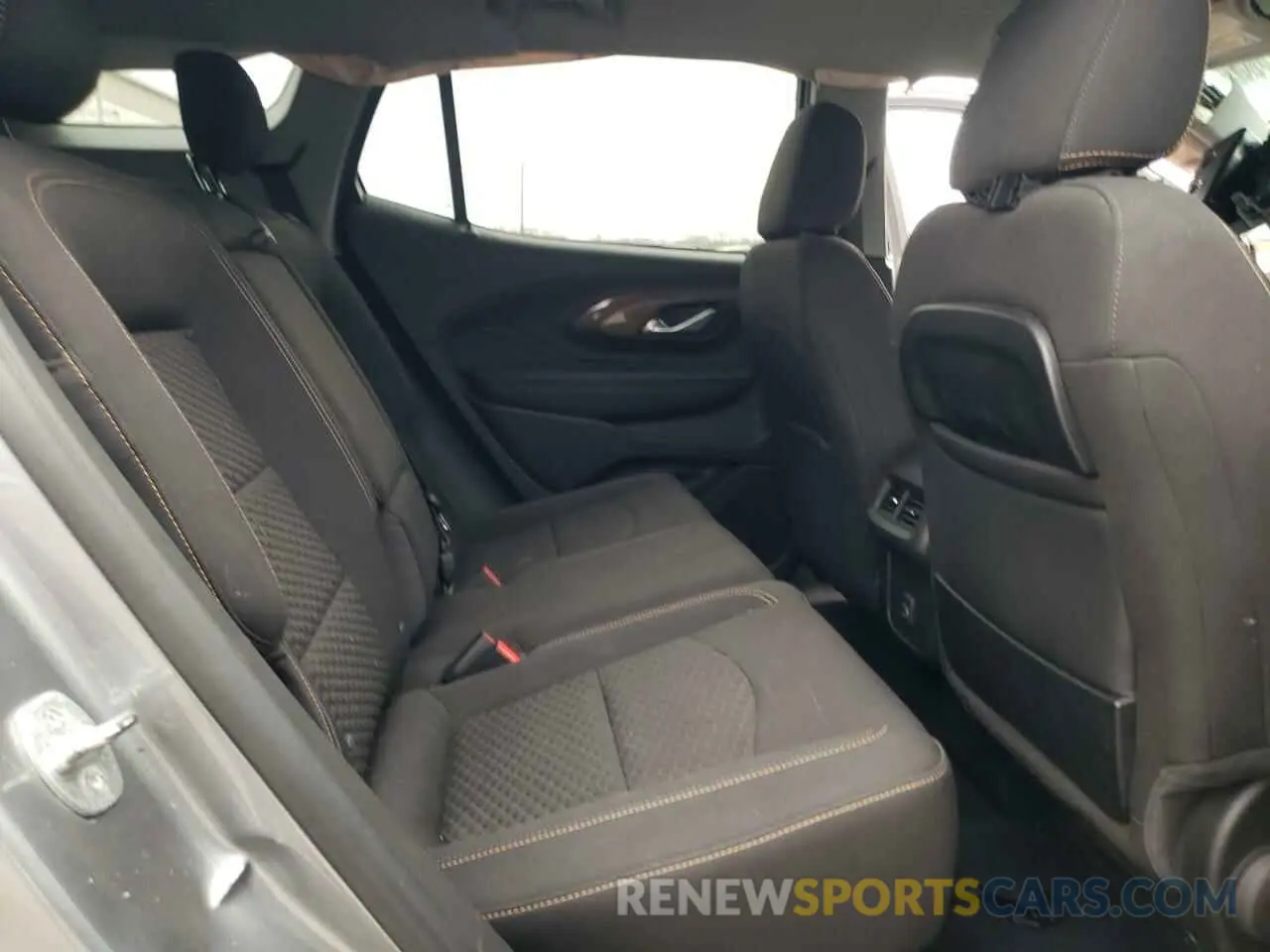 11 fotografías del automóvil dañado 3GKALTEV8LL203571 GMC TERRAIN 2020