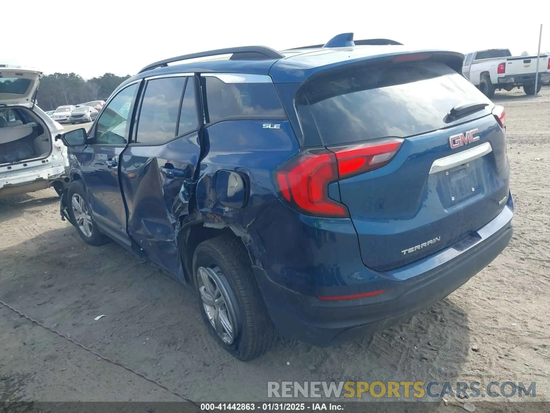 3 fotografías del automóvil dañado 3GKALTEV8LL308773 GMC TERRAIN 2020